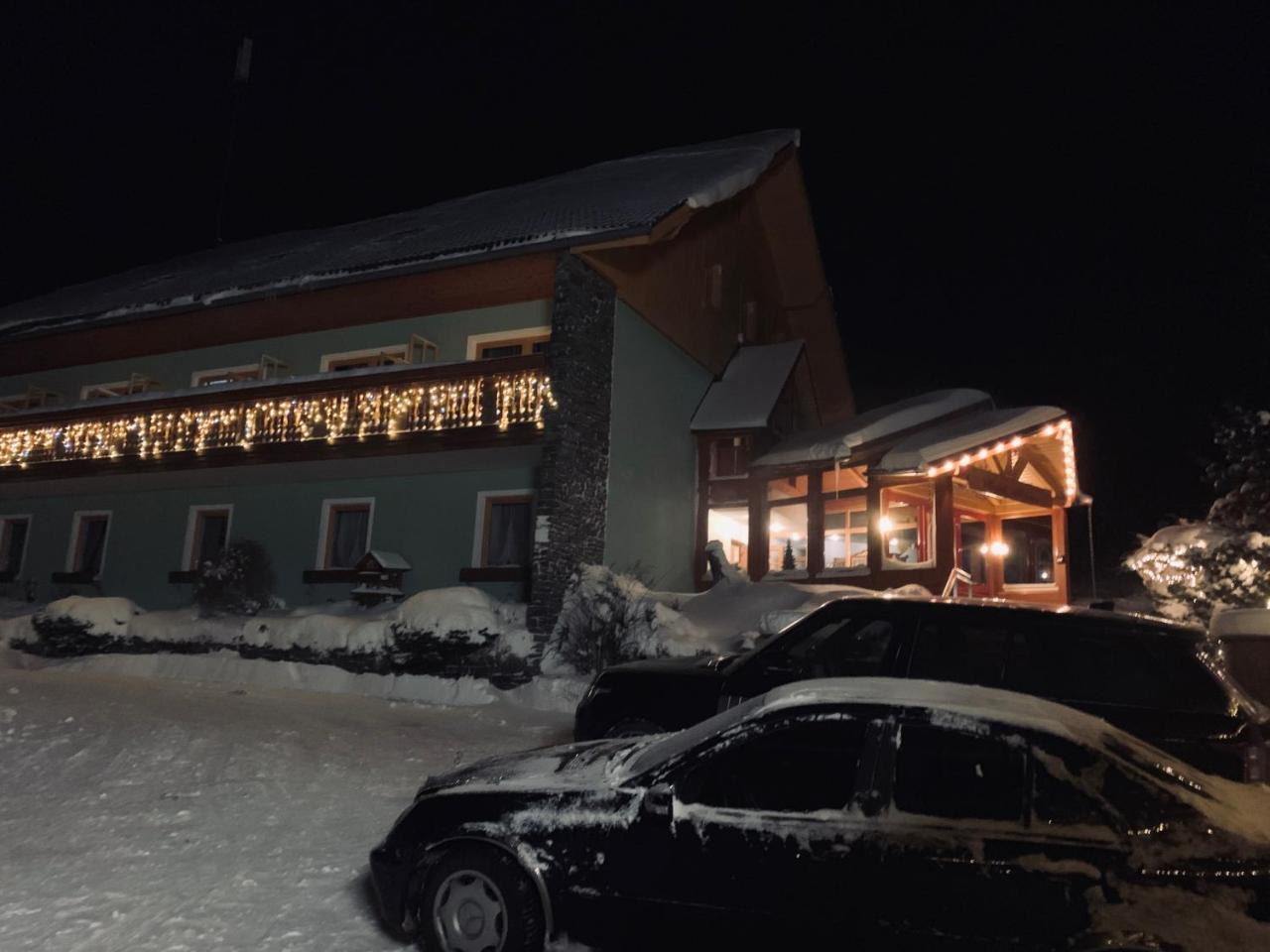 Gasthof Draxlerhaus Hohentauern Exterior foto