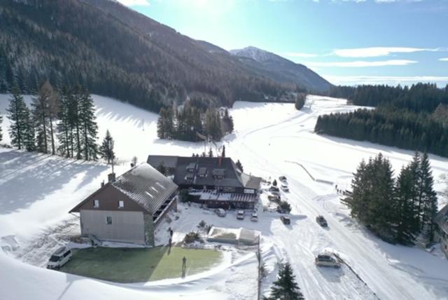 Gasthof Draxlerhaus Hohentauern Exterior foto
